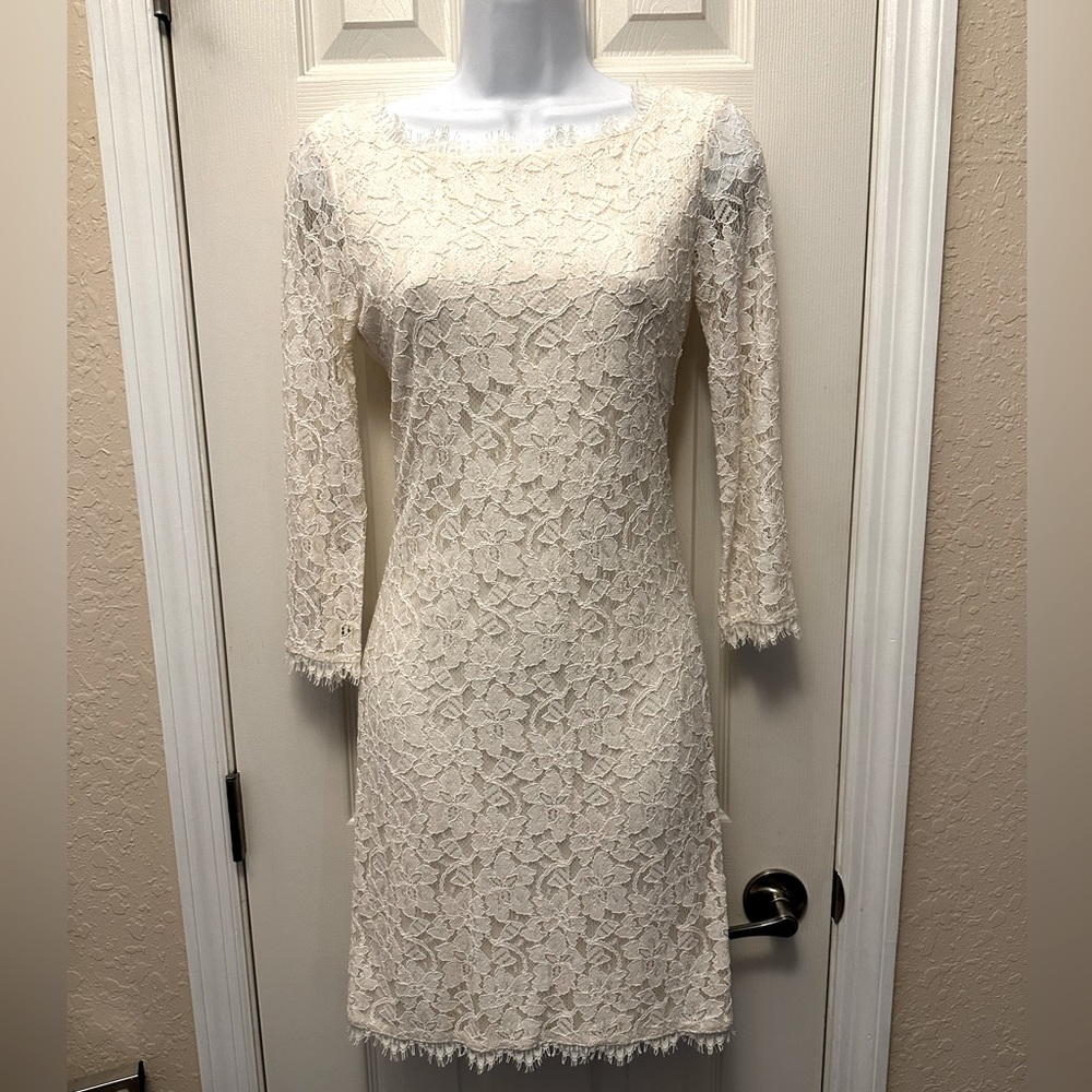 3/4 Sleeve cream Diane Von Furstenberg lace mini dress